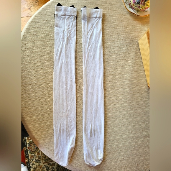 Thigh-high Bow Stockings & Crotchless Panties by Sofishie (Size: S) - Picture 6 of 6